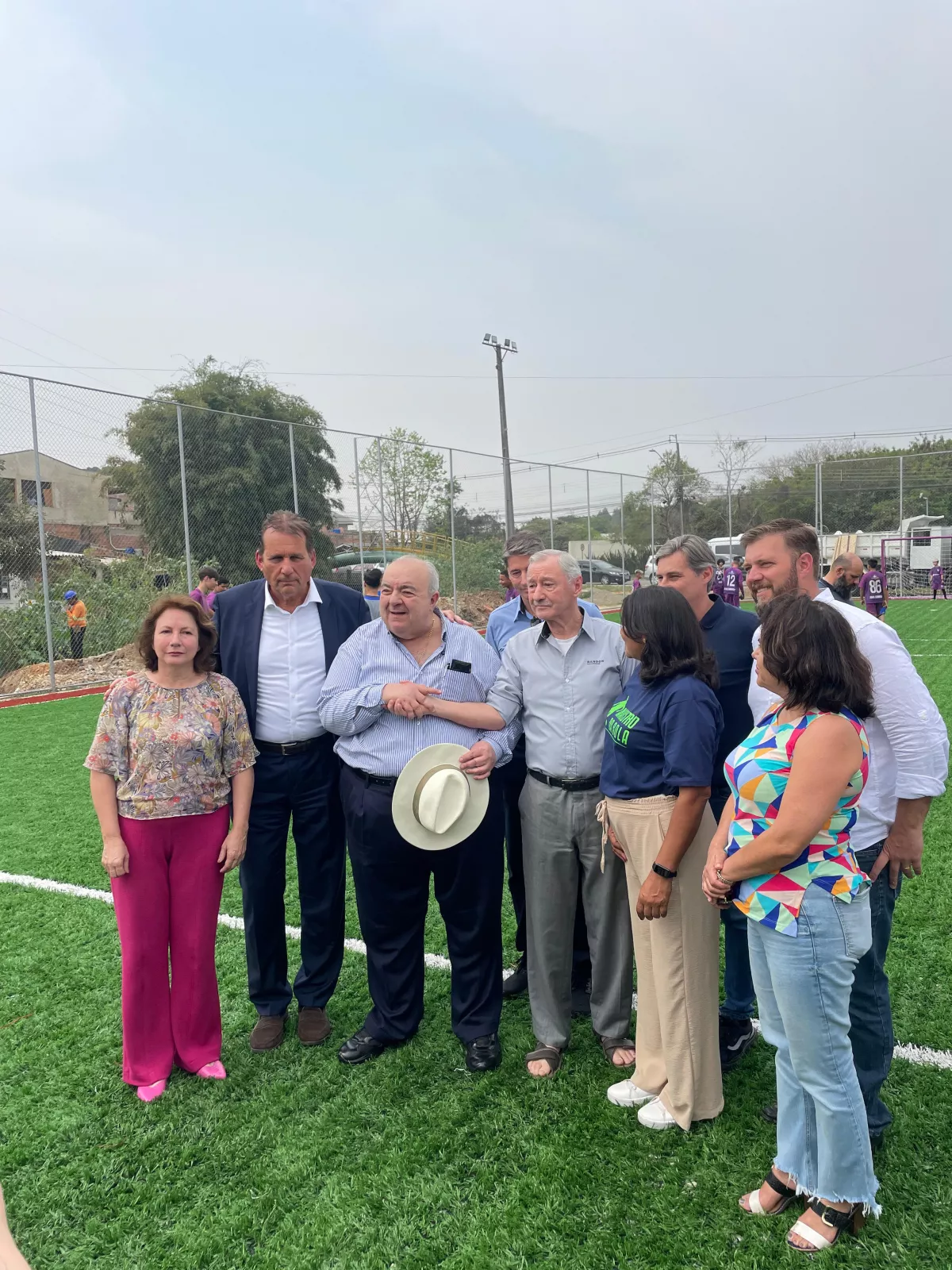 Rodoparaná participa da inauguração da 15ª Quadra de Grama Sintética de Curitiba, no bairro CIC - Imagem 2